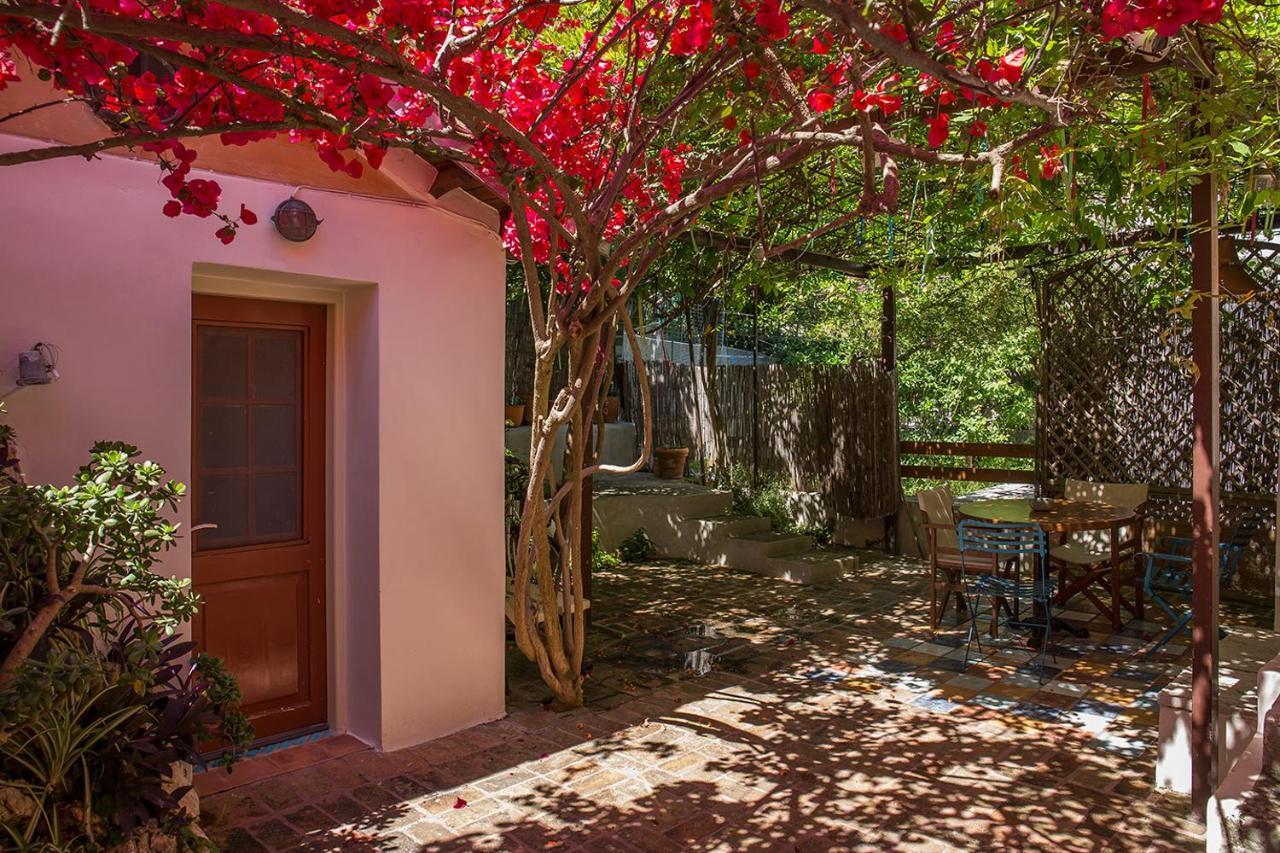 Lefkada Town Traditional House / Cozy Yard Экстерьер фото